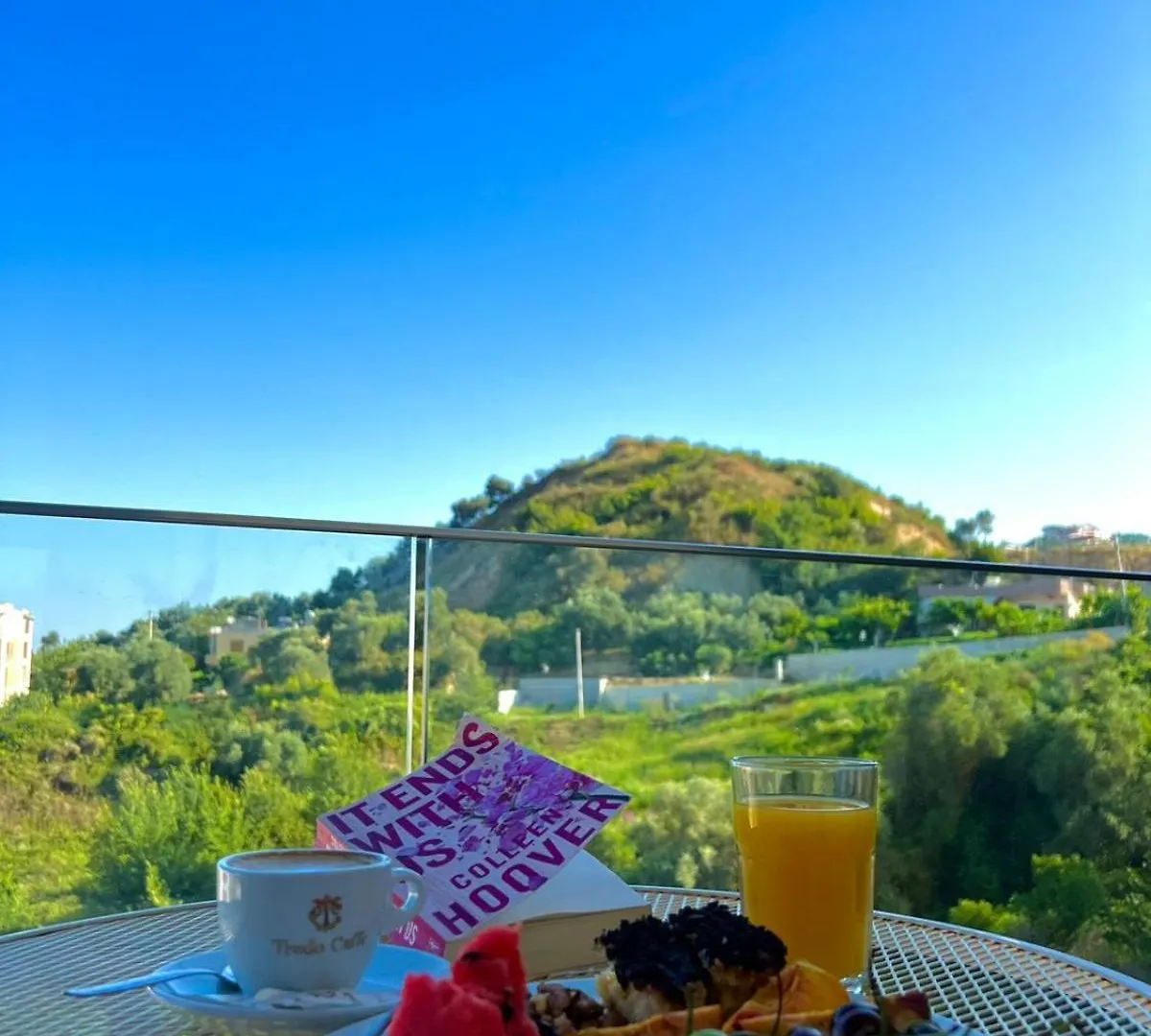 Hotel Olivia'S Hill Resort Kryemedhej