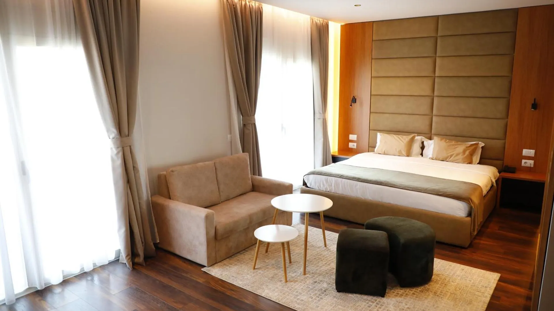 Hotel Olivia'S Hill Resort Kryemëdhej