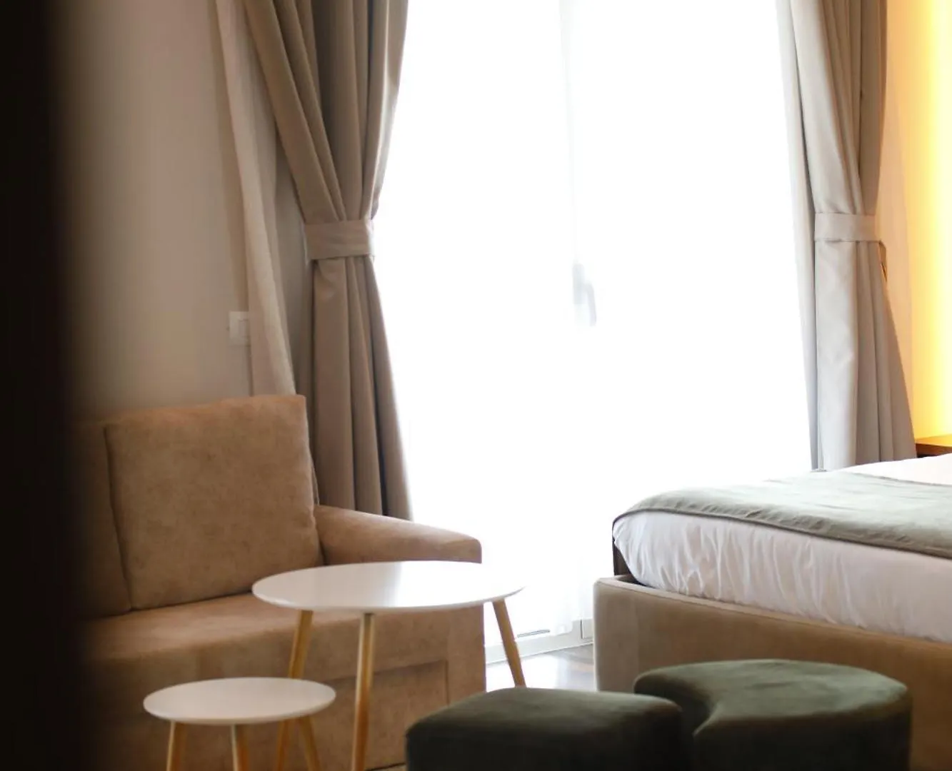 Hotel Olivia'S Hill Resort Kryemedhej