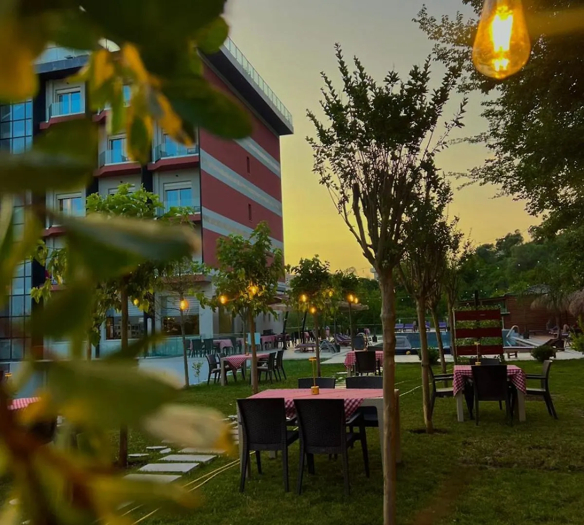 Hotel Olivia'S Hill Resort Kryemedhej