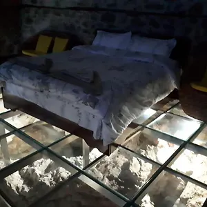 Apartment Nuci's Glass Floor