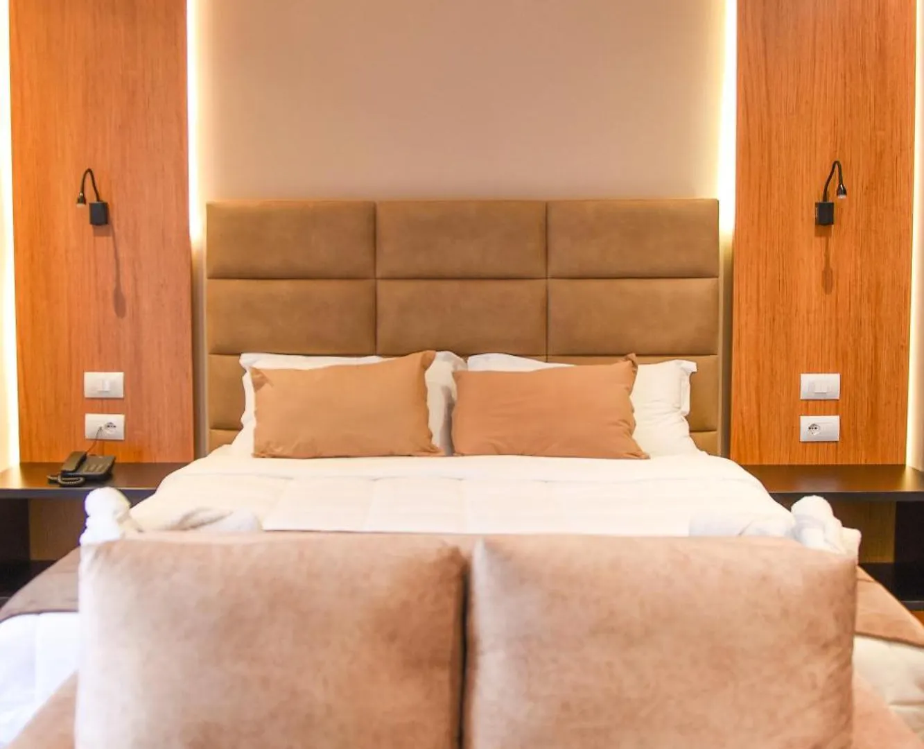 Olivia'S Hill Resort Kryemedhej