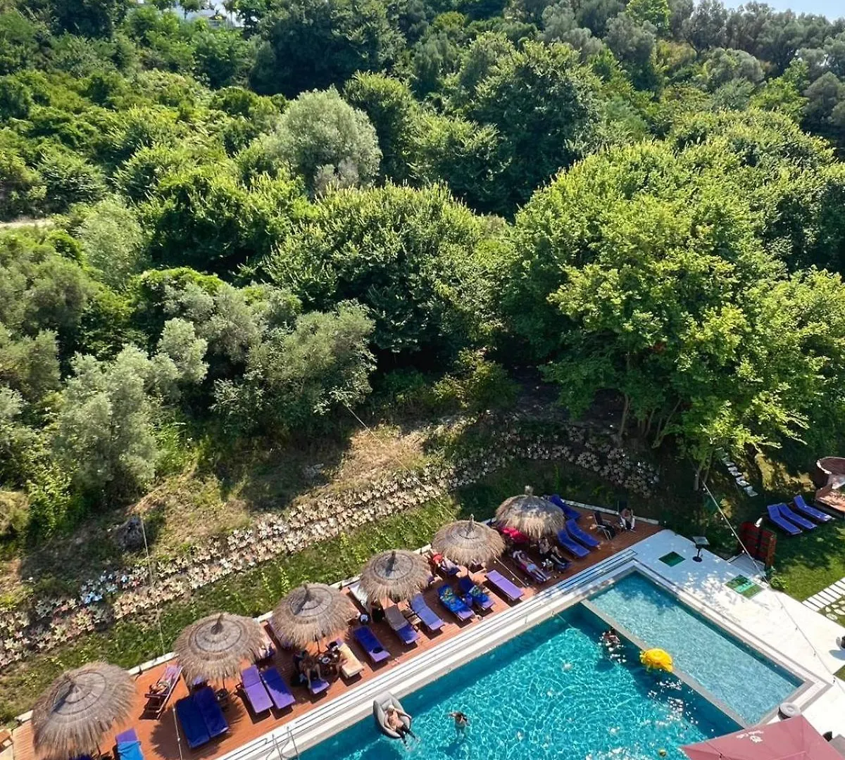 Hotel Olivia'S Hill Resort Kryemedhej